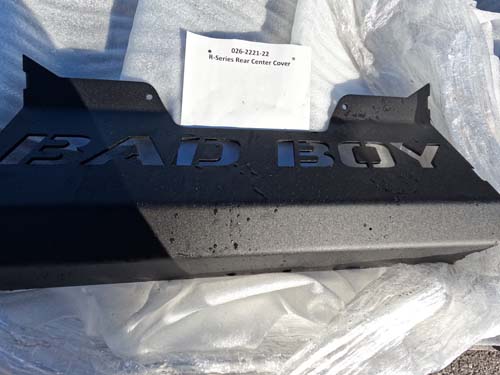 026-2221-22 - 2019 Vertical Rear Cover Tailgate-Black